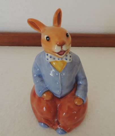 ROYAL DOULTON BUNNYKINS FIGURINE - "BILLY BUNNYKINS' - LIMITED EDITION OF 500
