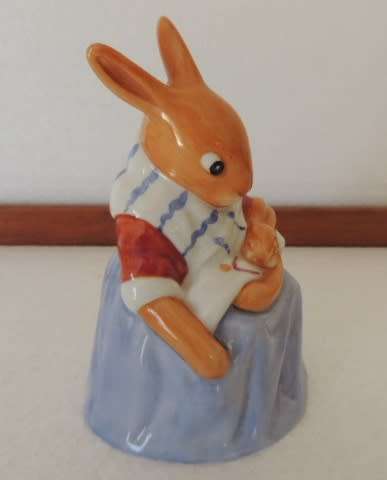 ROYAL DOULTON BUNNYKINS FIGURINE - "MOTHER BUNNYKINS' - LIMITED EDITION OF 500