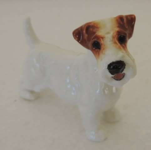 ROYAL DOULTON SEALYHAM STANDING - HN2509