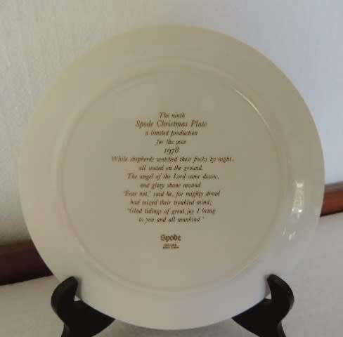 SPODE CHRISTMAS PLATE 1978 "WHILE SHEPHERDS WATCHED"  - LIMITED PRODUCTION