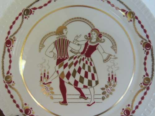 SPODE CHRISTMAS PLATE 1981 "MAKE WE MERRY"  - LIMITED PRODUCTION