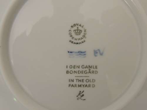 ROYAL COPENHAGEN CHRISTMAS PLATE 1969 - "IN THE OLD FARMYARD"