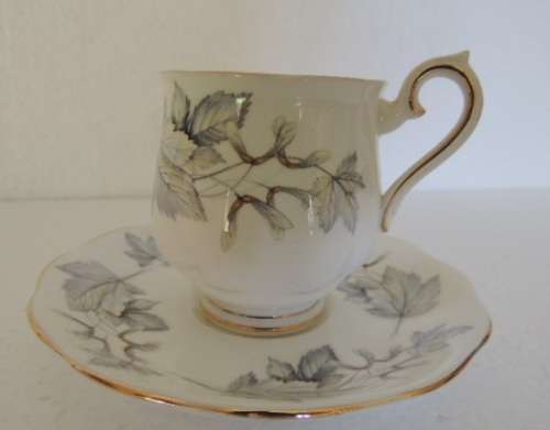 ROYAL ALBERT COFFEE DUOS - "SILVER MAPLE"