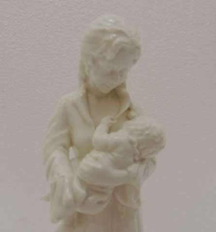 ROYAL WORCESTER FIGURINE - "SWEET DREAMS"