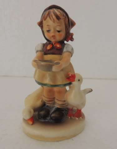 HUMMEL FIGURINE - "BE PATIENT " # 197 2/0