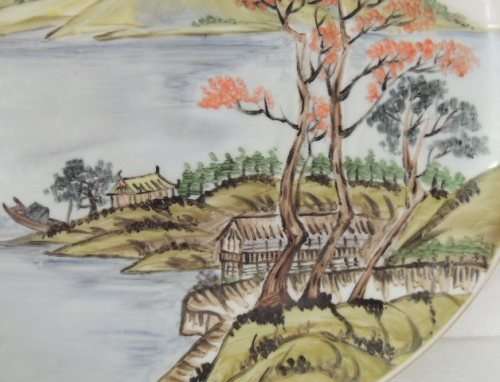 CHINESE PLATE - HAND PAINTED AND SIGNED (MARIWA)