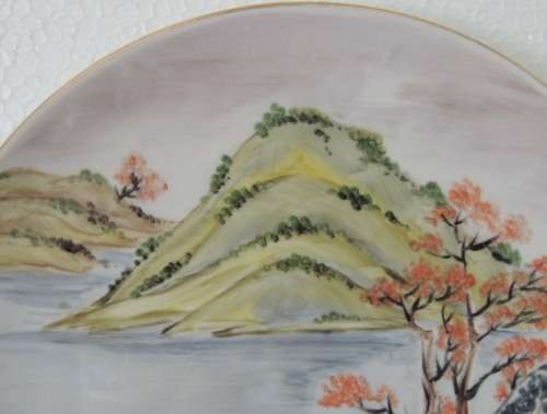 CHINESE PLATE - HAND PAINTED AND SIGNED (MARIWA)