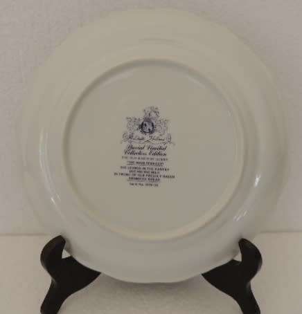 DELFT SPECIAL LIMITED COLLECTOR'S EDITION PLATE - "THE MAID SERVANT"