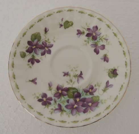 ROYAL ALBERT FLOWER OF THE MONTH TEA DUO - "FEBRUARY - VIOLETS"