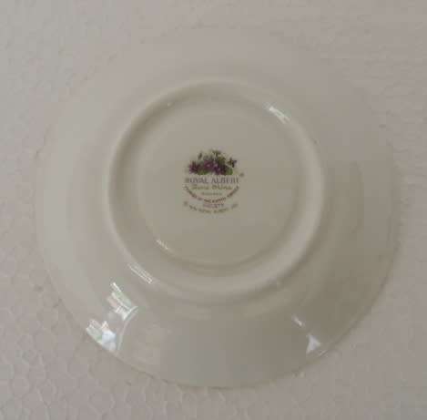 ROYAL ALBERT FLOWER OF THE MONTH TEA DUO - "FEBRUARY - VIOLETS"