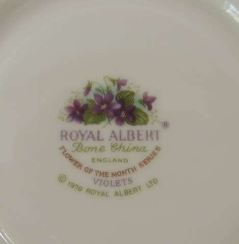 ROYAL ALBERT FLOWER OF THE MONTH TEA DUO - "FEBRUARY - VIOLETS"