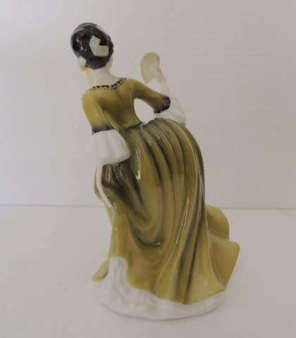 ROYAL DOULTON FIGURINE - "SIMONE" HN 2378
