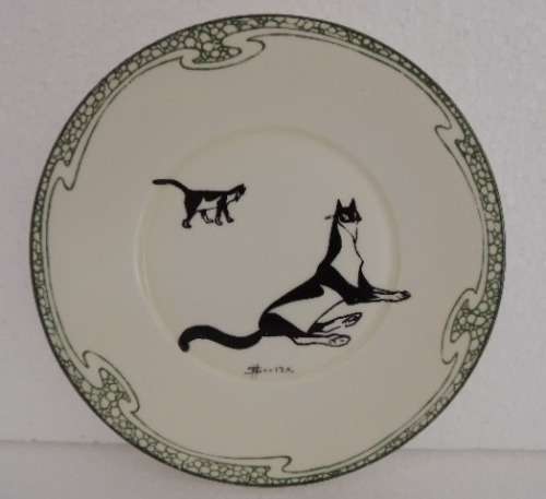 ROYAL DOULTON SOUTER CAT PLATE - RARE