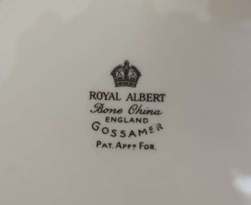 ROYAL ALBERT TRIO - "GOSSAMER" PINK