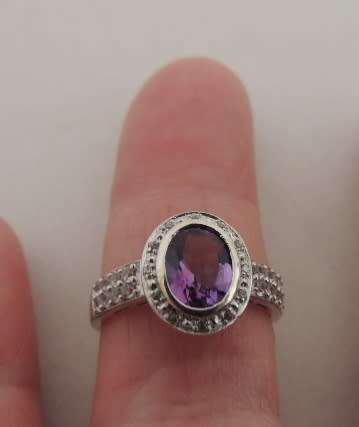 Sterling Silver Ring - AMETHYST WITH ACCENT STONES