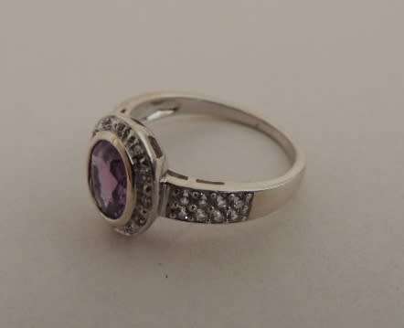 Sterling Silver Ring - AMETHYST WITH ACCENT STONES