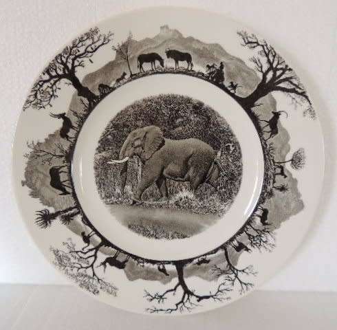 WEDGWOOD KRUGER NATIONAL PARK "ELEPHANT" PLATE