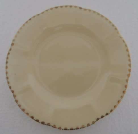 ROYAL ALBERT PART TEA SET - UNNAMED PATTERN