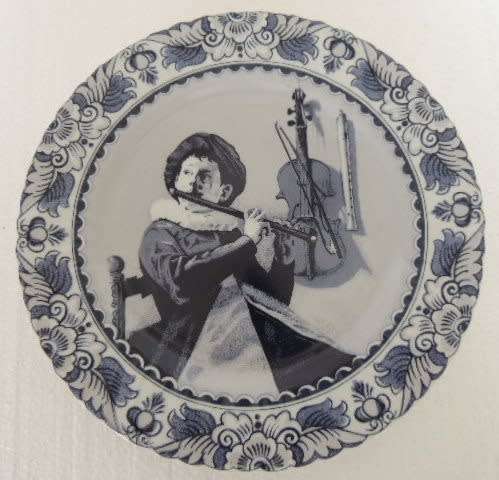 DELFT OLD MASTER'S SERIES PLATE - THE FLUTE PLAYER