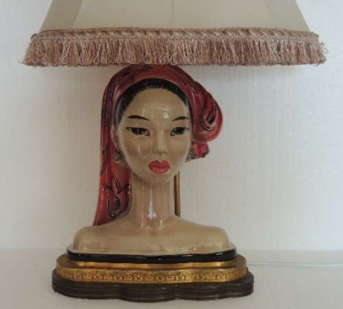 DESIGNER LAMP - STUNNING