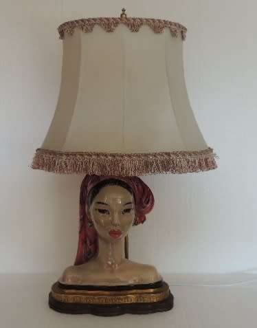 DESIGNER LAMP - STUNNING