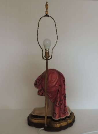 DESIGNER LAMP - STUNNING