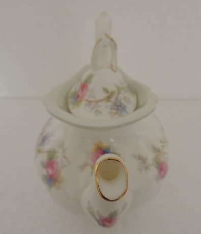 ROYAL ALBERT TEA FOR TWO - COLLEEN