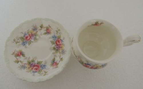 ROYAL ALBERT TEA FOR TWO - COLLEEN