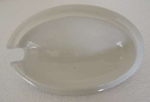 BOOTHS SAUCE BOAT ON STAND WITH COVER - "RENOWN BORDER"