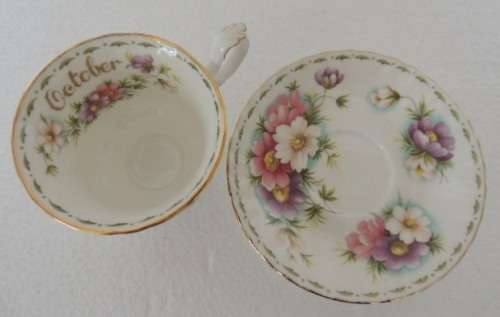 ROYAL ALBERT FLOWER OF THE MONTH DUO - "OCTOBER" COSMOS