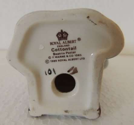 ROYAL ALBERT BEATRIX POTTER "COTTONTAIL"