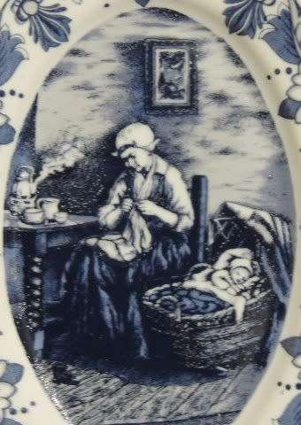 Delft Special Limited Collector`s Edition Plate - The Mother