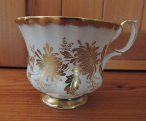 Royal Albert Trio - Golden Glory, (3 available. Bid per each)