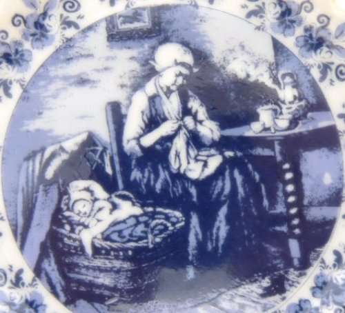 Delft Ribbon Plate