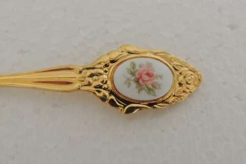 Eetrite 24 ct Gold Plated Sugar Spoon - Boxed