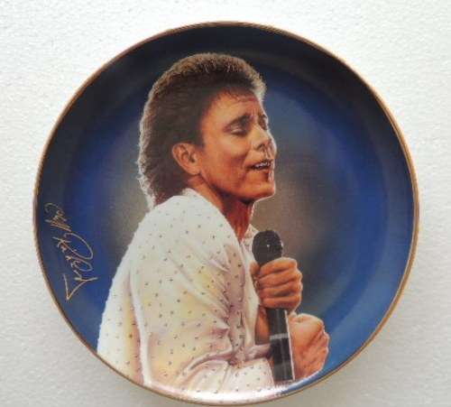 Cliff Richard Complete Collection - Forty Glorious Years (12 Plates)