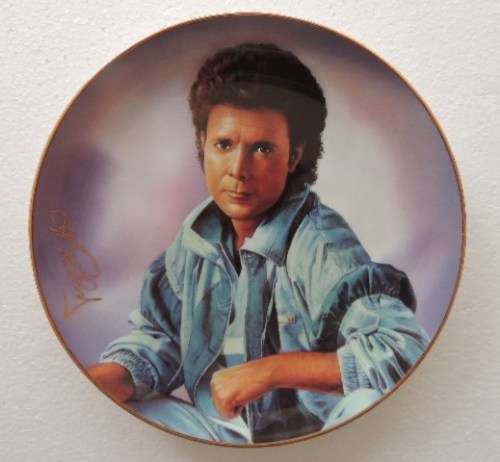 Cliff Richard Complete Collection - Forty Glorious Years (12 Plates)