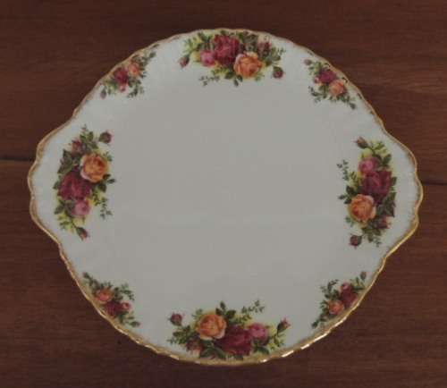 Royal Albert Cake Server - Old Country Roses