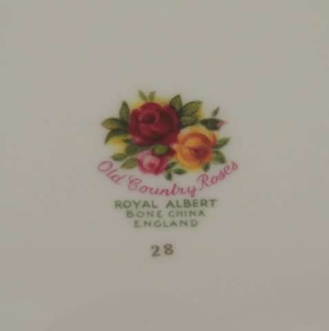 Royal Albert Cake Server - Old Country Roses