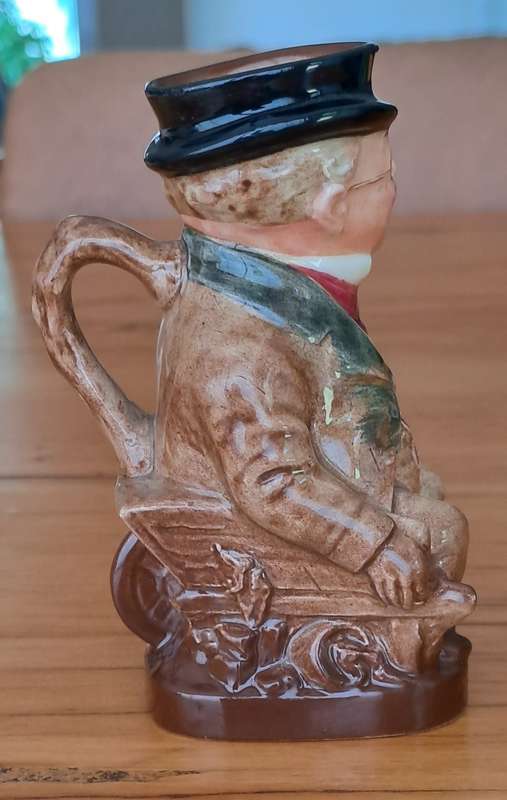 Royal Doulton Toby Jug `Mr Pickwick`