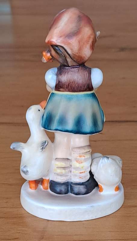 Hummel Figurine - Girl Feeding Ducks