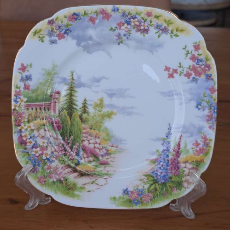 Royal Albert Trio - Kentish Rockery