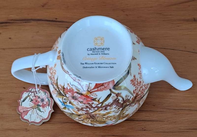 Maxwell Williams Teapot - Cottage Blossom (PRICE REDUCED)
