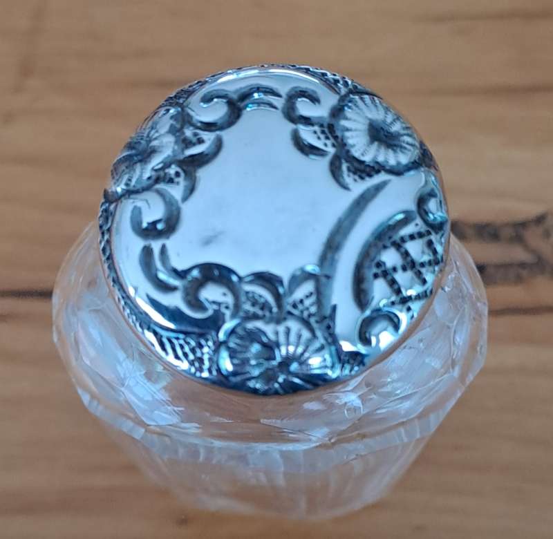 Hallmarked Silver Screw Top Dressing Table Bottle (Price reduced)