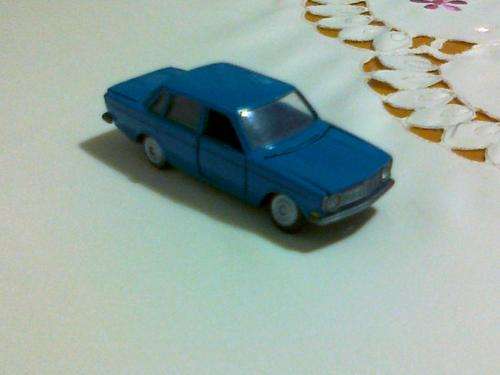 Tekno Volvo 144