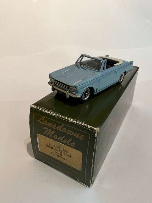 Lansdowne LDM 19 - 1968 Triumph Vitesse MKII Top Down