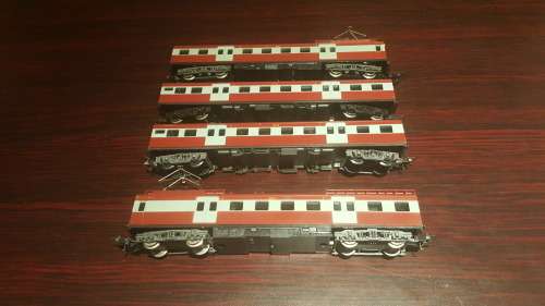 SUBURBAN LIMA TRAIN 100% condition