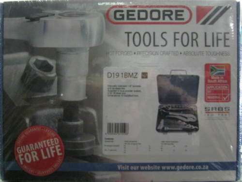 **NEW GEDORE 1/2'' DRIVESET; VICE GRIP ETC IN CASE**
