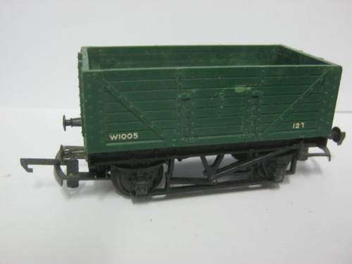 TRIANG W1005