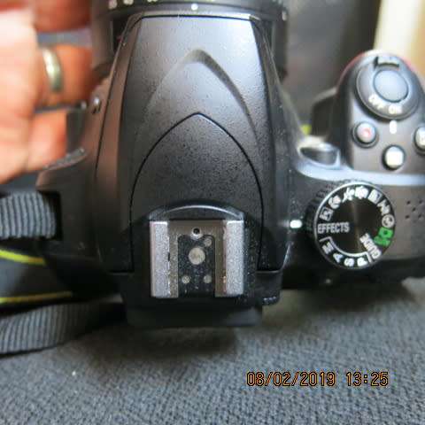 NIKON D3400 WITH AF-PDX NIKKOR 18-55MM LENS